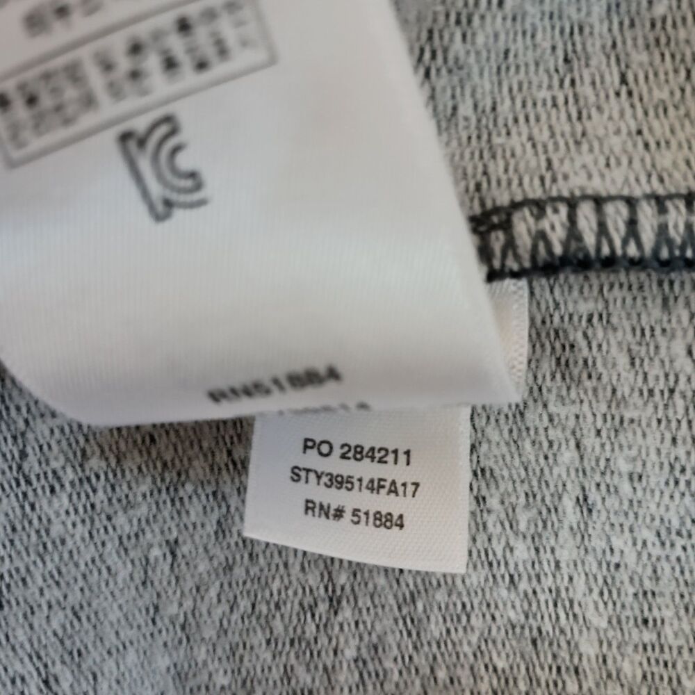 Patagonia Worn Wear Hoodie Unisex Small Gray Organic Cotton Bear Logo Sweatshirt - Picture 6 of 7
